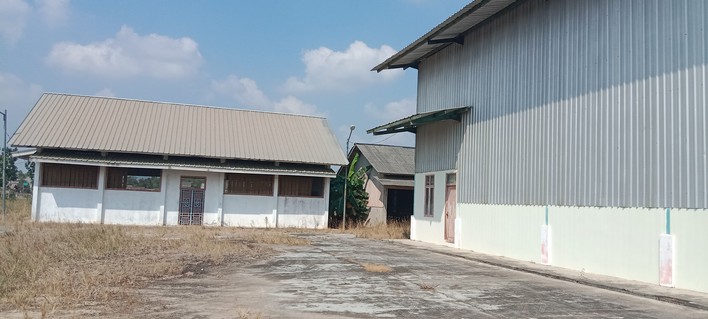 Kompleks bangunan Rice Milling Plant